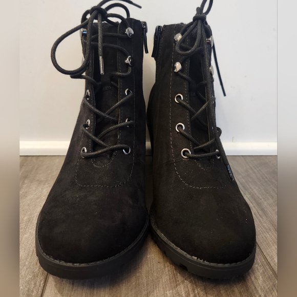 Torrid Black Faux Suede Sweater-trimmed wedge bootie Size 9WW - Picture 2 of 8